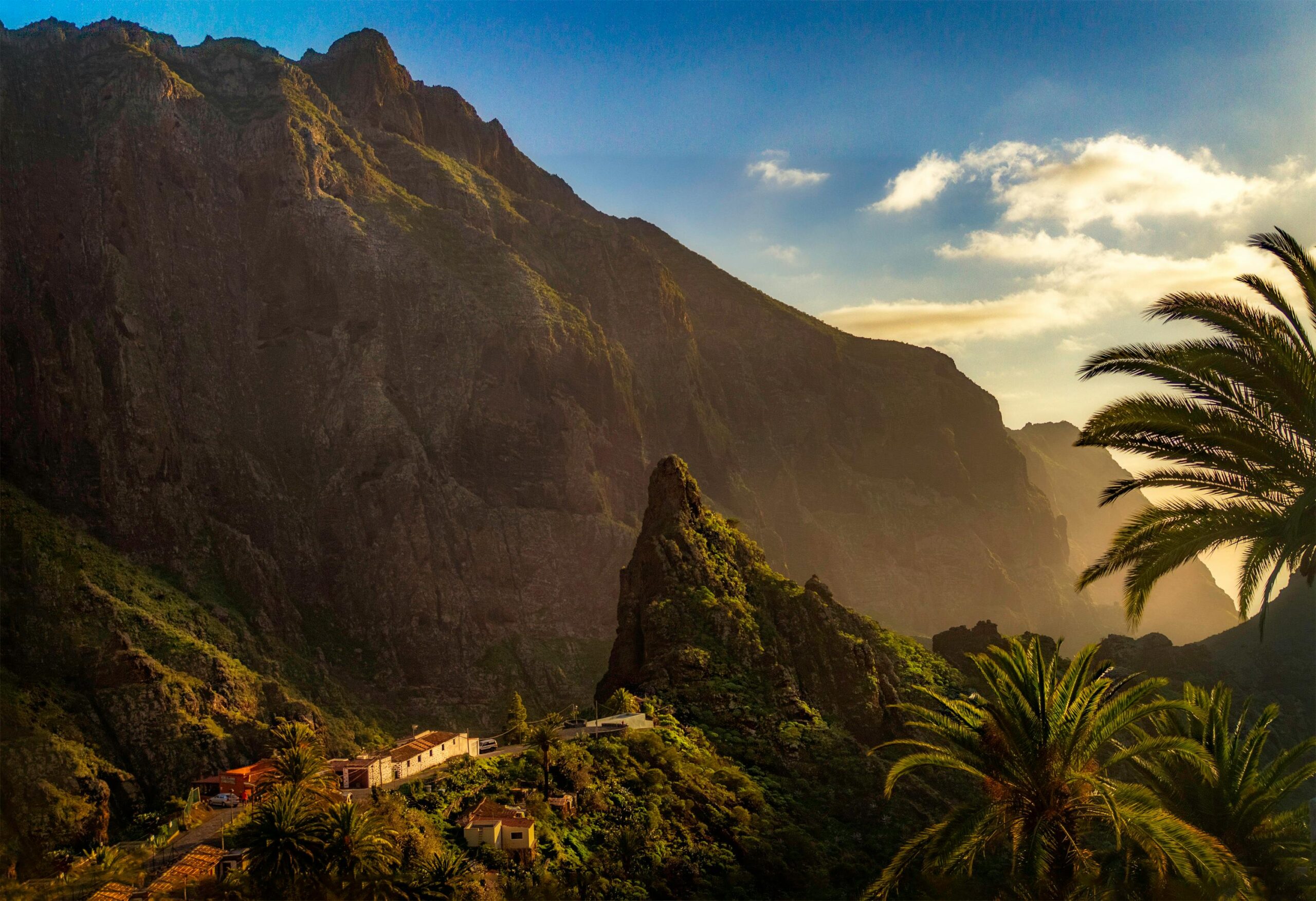 Round The World Flights Tenerife Canary Islands