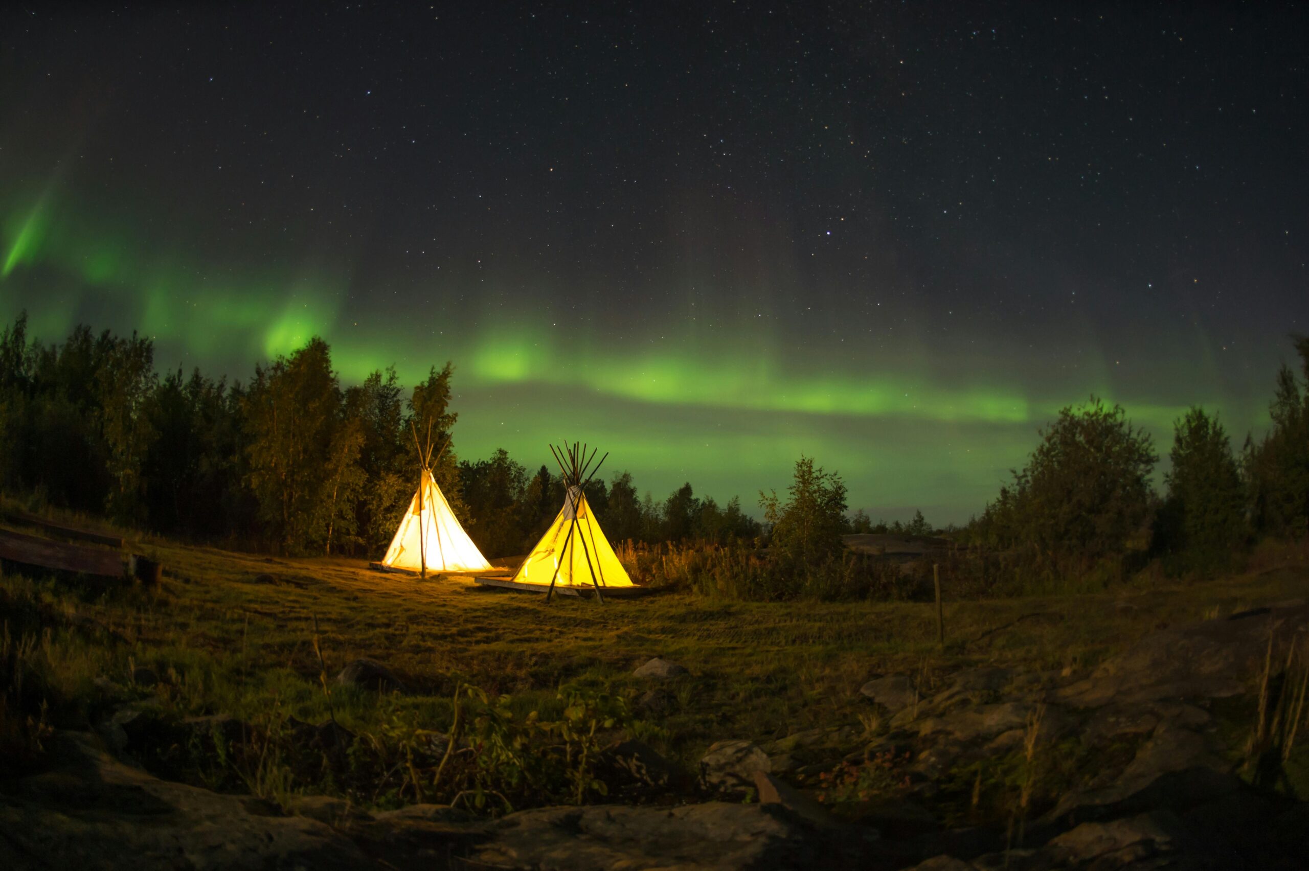 YZFmel Round The World Flights Yellowknife