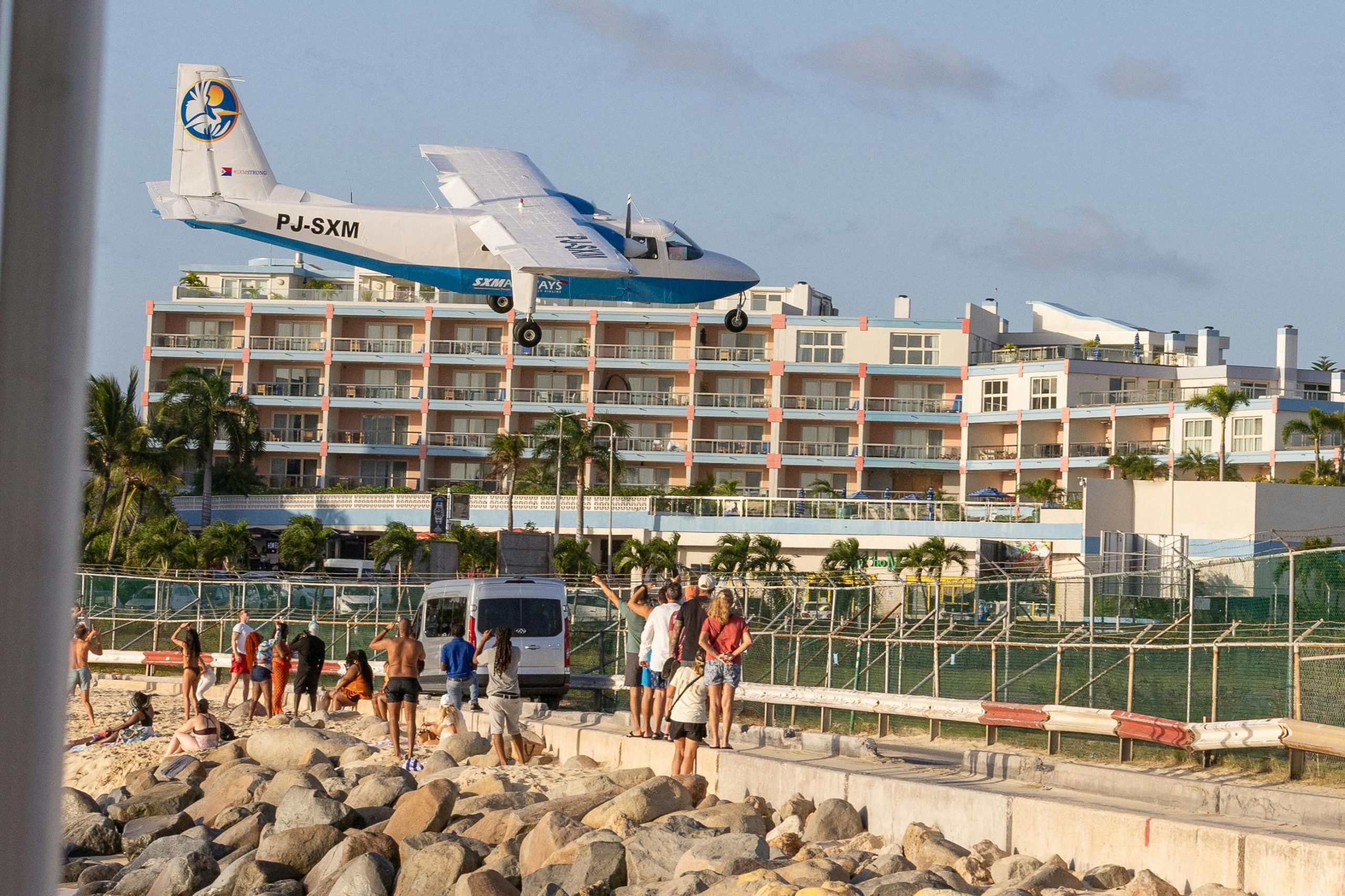 Round The World Flights St Maarten