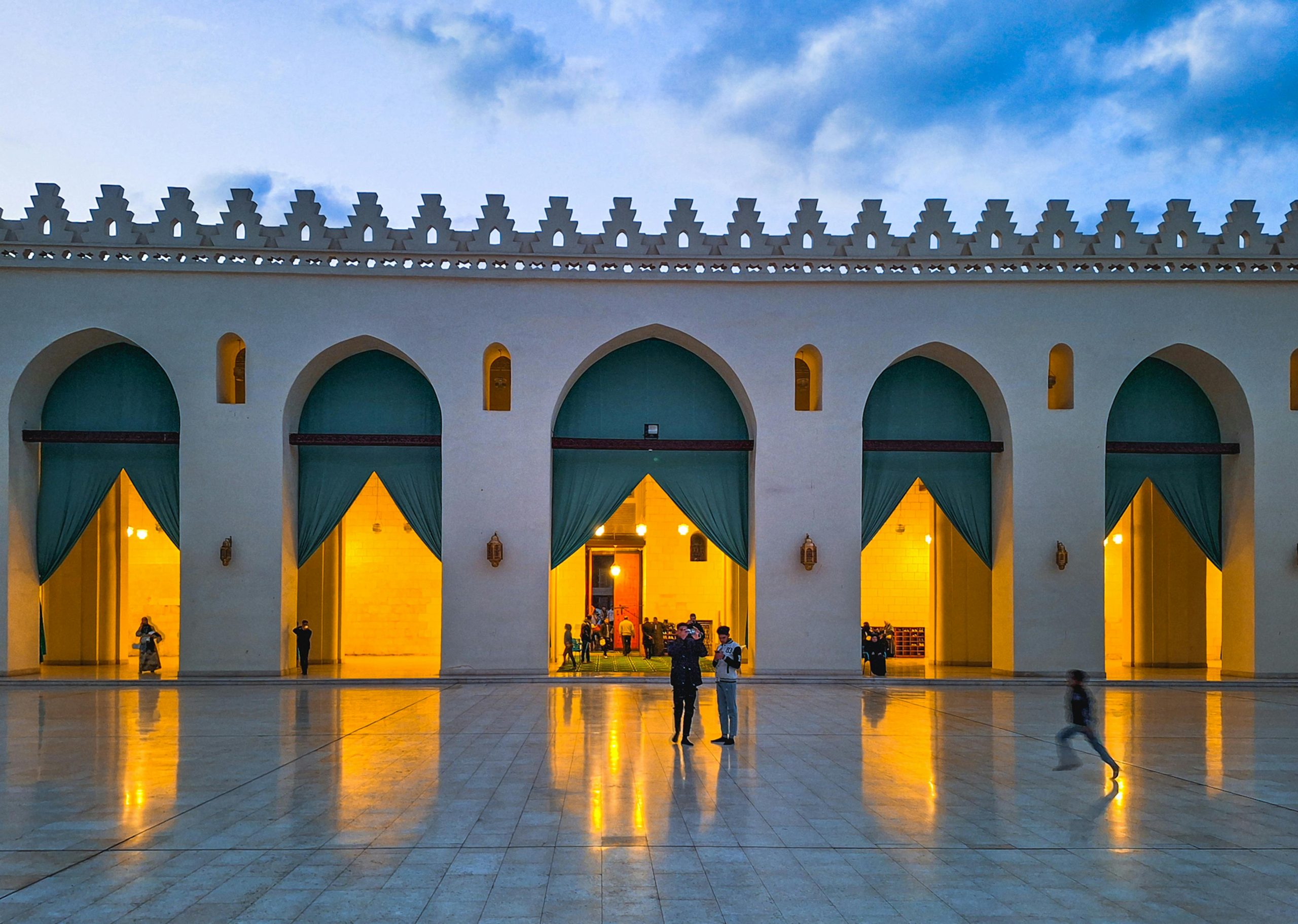BNECAI Round The World Flights Cairo Egypt