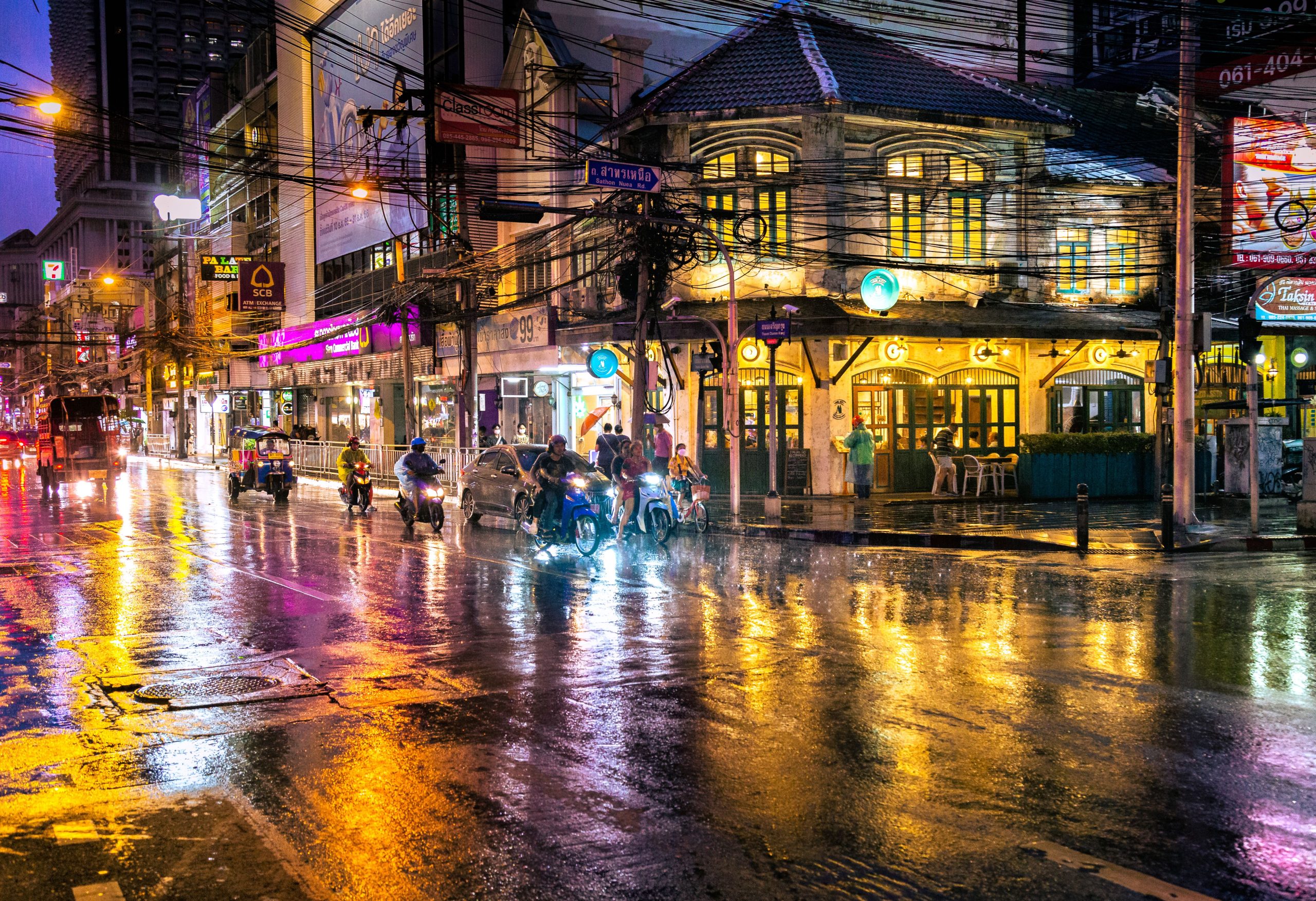 DUBBKK2 Round The World Flights Bangkok Thailand